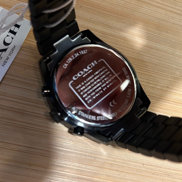 Coach Tompson Watch With 41mm Black Chronograph Face & Black Bracelet. - Picture 3 of 5